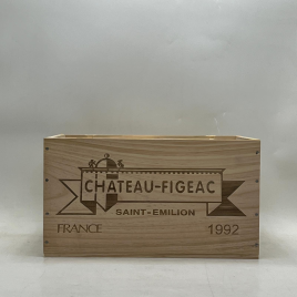 Château Figeac Caisse Bois 6 x 75cl 1992